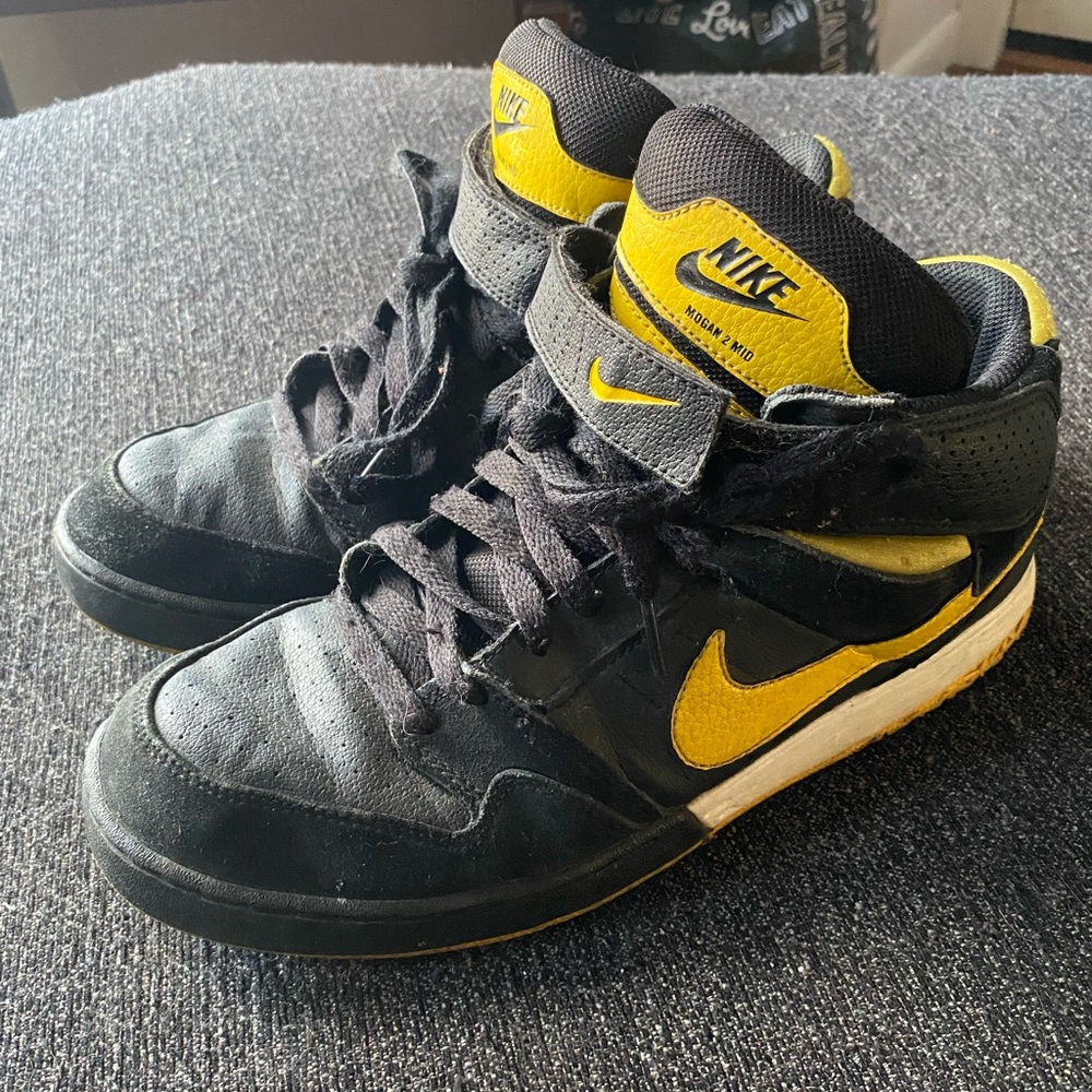 Nike Black and Yellow Mid-Top Sneakers